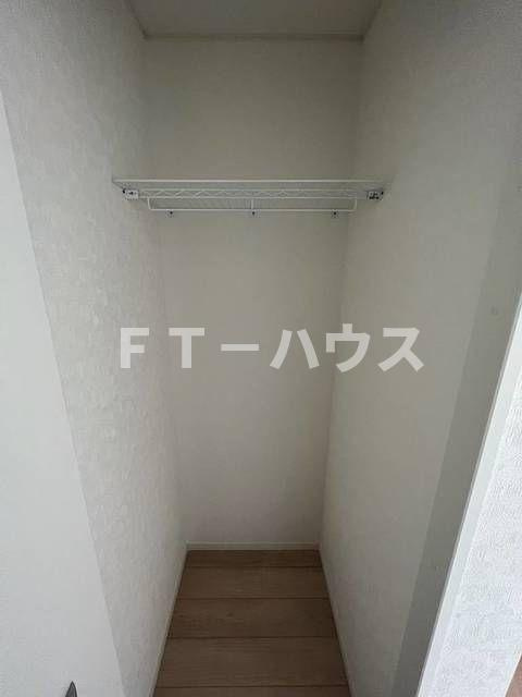 クレイドルガーデン八千代市麦丸第２　３号棟の収納