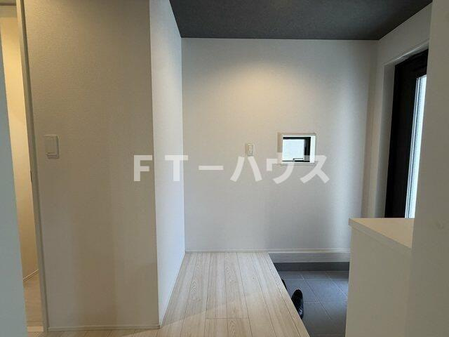 Ｓｕｍａｉ－ｔｏ習志野市東習志野０３の玄関