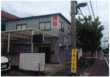 八潮市大字新町の倉庫の外観