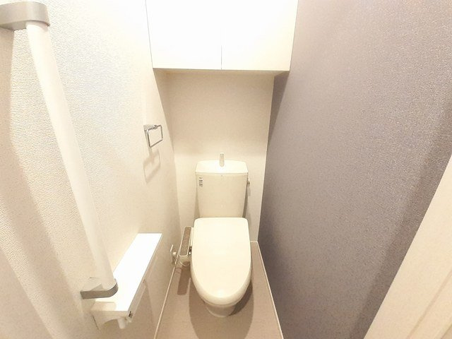 マニフィークⅡのトイレ|コンパクトで使いやすいトイレです