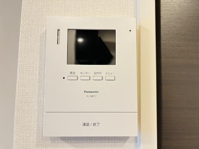 ルーチェⅡの内装|カメラ付インターホン
