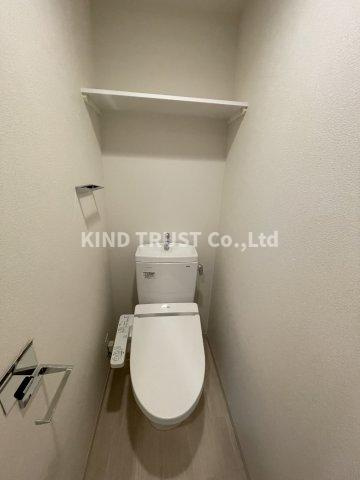 プレサンス梅田北オールのトイレ|落ち着いた色調のトイレです