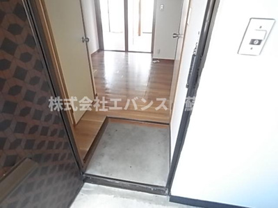 【玄関】 | Ｋ－ＦＬＡＴ川戸 | 明るい玄関です