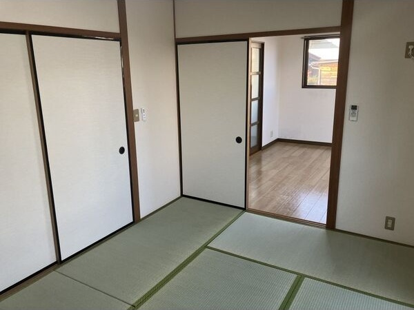 シャトー参番館の和室