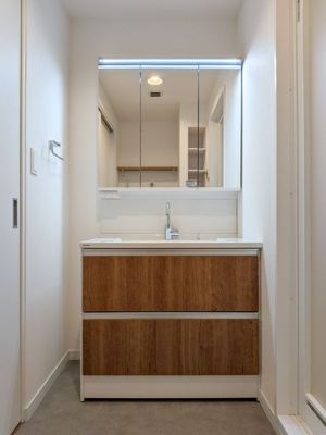 【洗面所】 | ラフィネ立川 | ※写真は同タイプ住戸です。