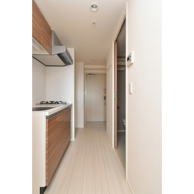 TLRレジデンス本町WESTの玄関