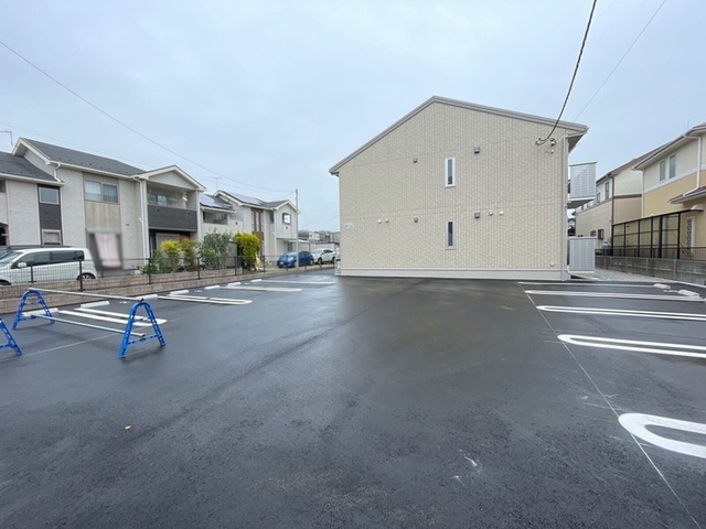 リリーフ小相木の駐車場|駐車場