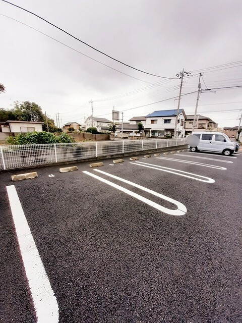 メゾン・ド・ヴェールⅡの駐車場