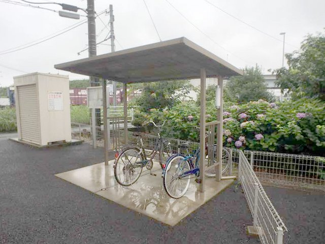 モン シュシュ カツラのその他|駐輪場