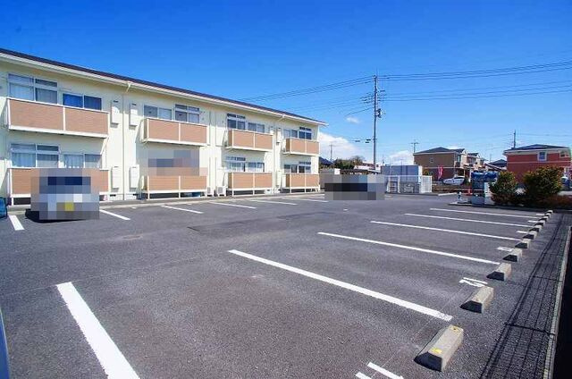 レクサスの駐車場