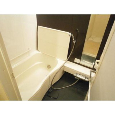 【浴室】 | パークキューブ愛宕山タワー | ※写真は同タイプ住戸です。
