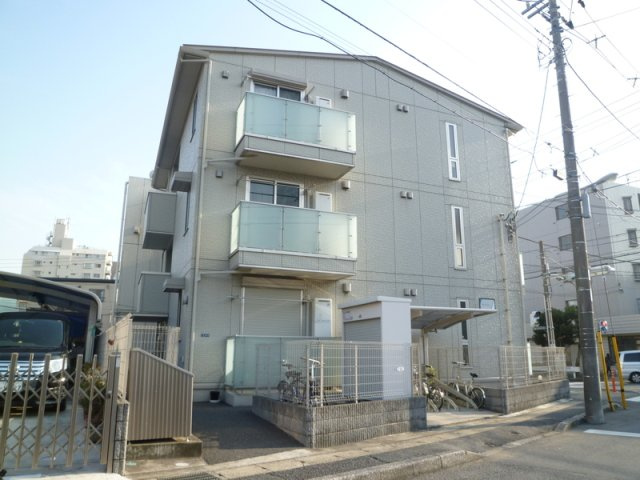 アベリアエステートの外観