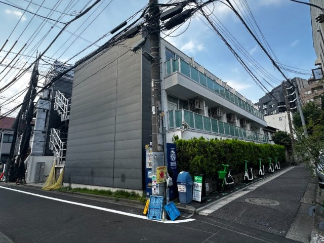 マリオン駒場の外観