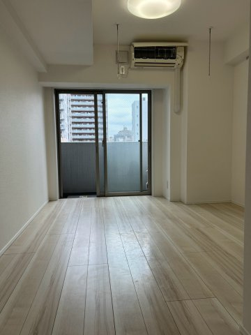 ルクシェール浅草の居間・リビング
