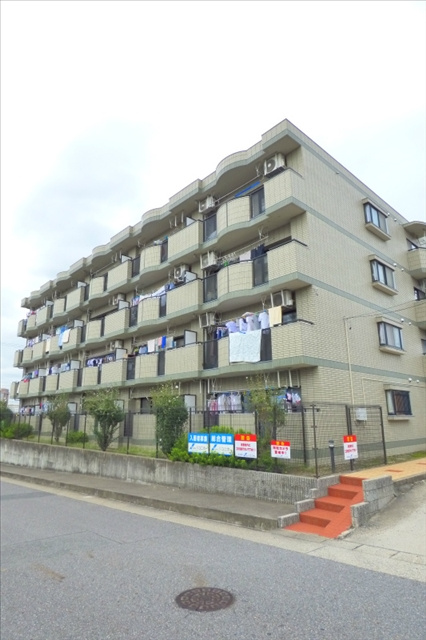 グリーンヒルズの外観|オシャレなマンションタイプです♪