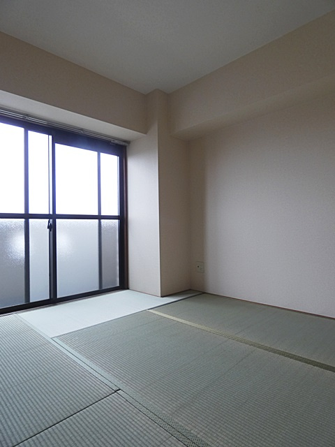 ファミーユ植田東の和室