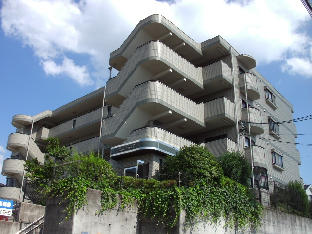 グリーンヒルズの外観|オシャレなマンションタイプです♪