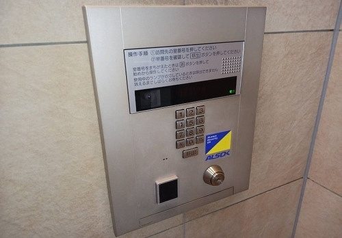 プレミスト調布駅前ブリリアントプレイスのその他|オートロック