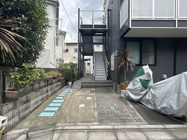 レオパレスパルフェタムール北沢のその他