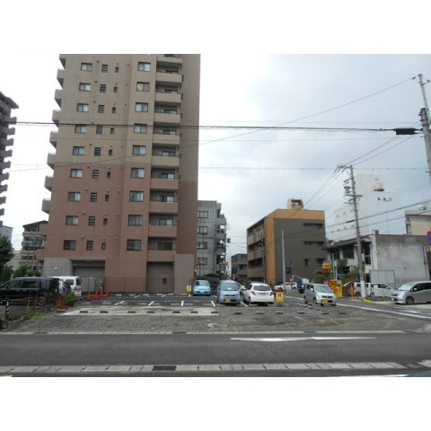 岐阜市福住町１丁目の駐車場の駐車場