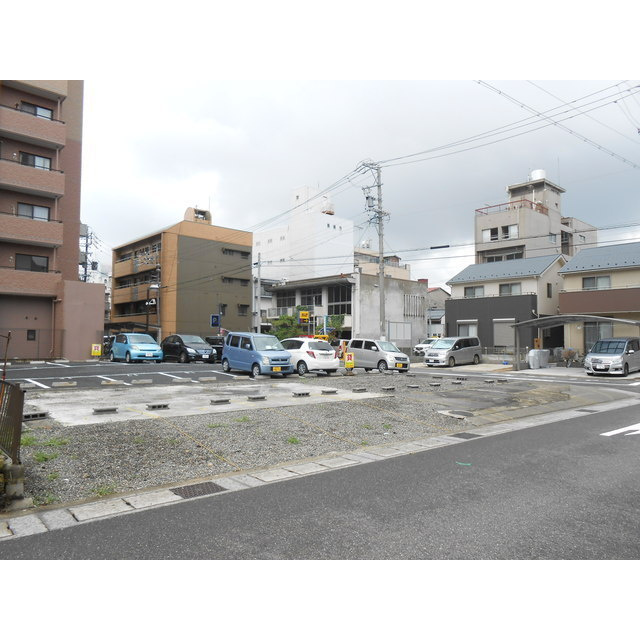 岐阜市福住町１丁目の駐車場の駐車場