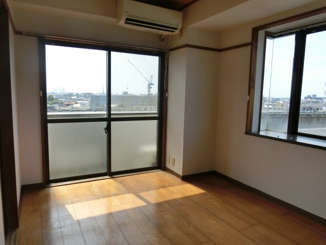 ミハルビルの展望