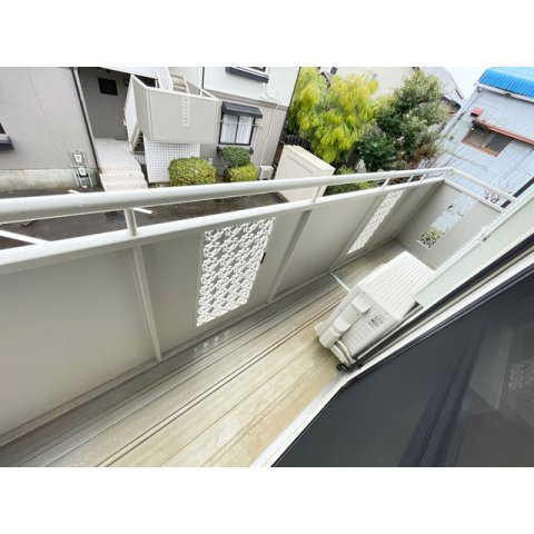 岩崎ハイツのバルコニー