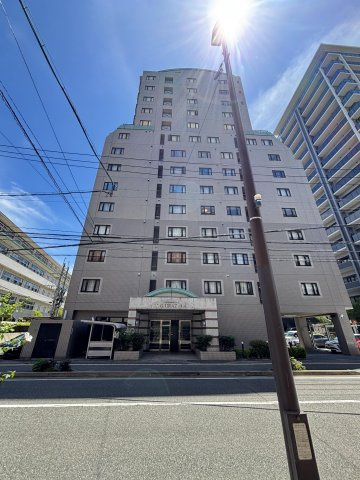 【外観】 | 東急ドエルアルス桜坂 | 桜坂駅まで徒歩7分で天神・博多へのアクセス便利な好立地。周辺環境も良好です
