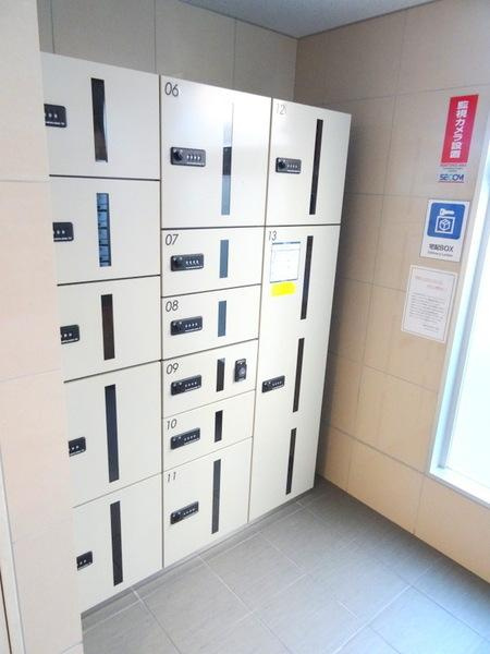 TOCCHI1番館のエントランス|★宅配ＢＯＸ有ります★