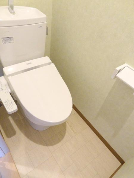 TOCCHI1番館のトイレ|★ウォシュレット機能付き★