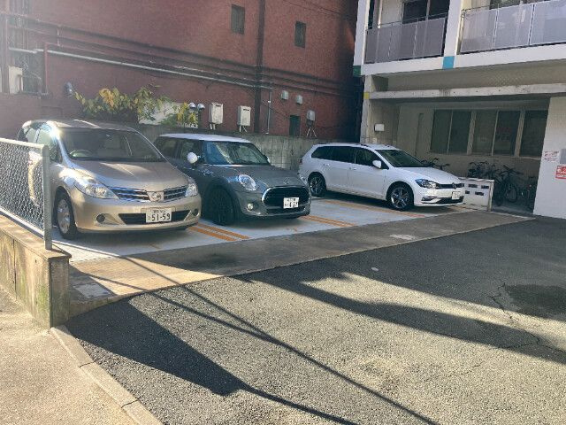 【駐車場】 | エストレーア薬院