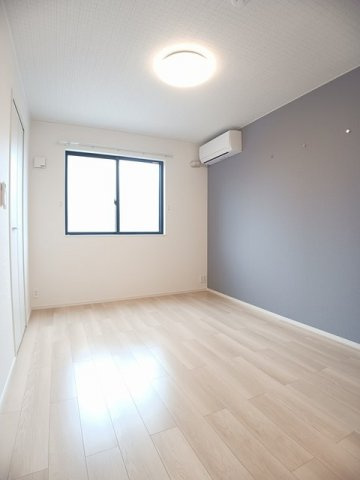 ヴィラ　シャングリラ高田　Ｂの内装