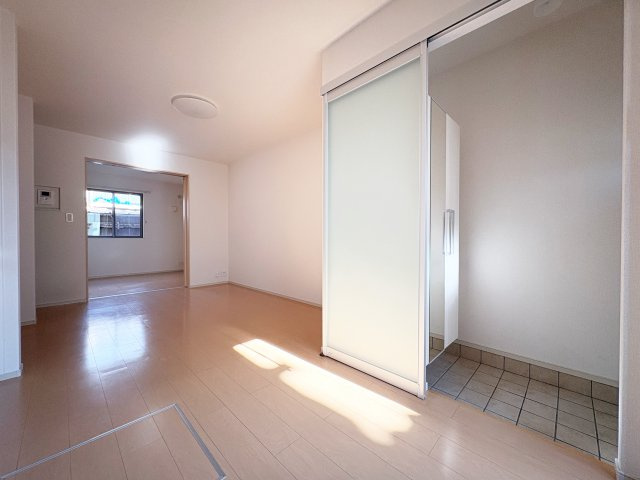 サーレ・内本町の居間・リビング