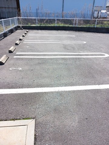 アプリコット　Ⅲの駐車場