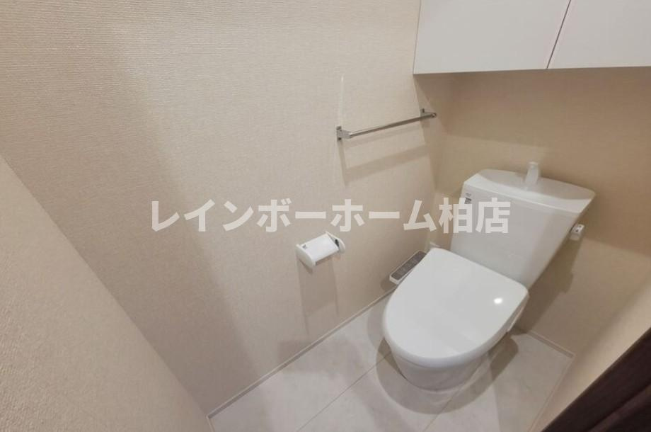 特典：仲介手数料が50％OFFです‼のトイレ|落ち着いた色調のトイレです