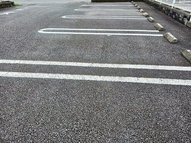 【駐車場】 | ノーヴァトワーレ　Ｃ