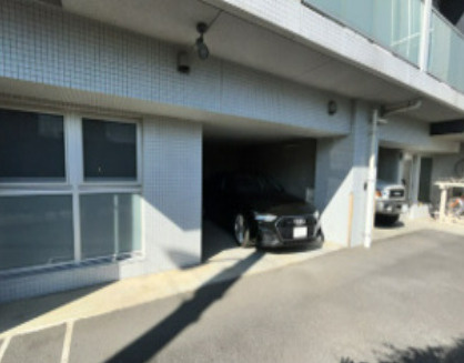 Ｌａ　Ｄｏｕｃｅｕｒ浅草橋の駐車場