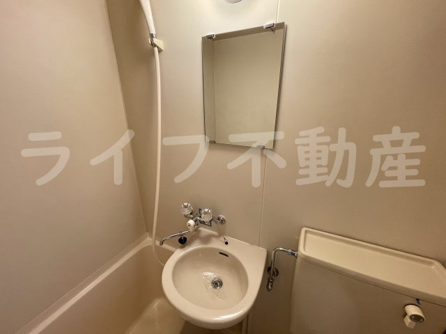 ウエストヴィレッジの洗面所