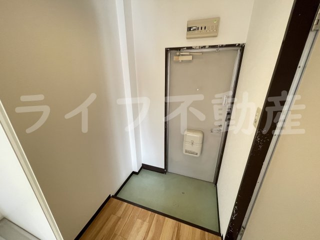ウエストヴィレッジの玄関