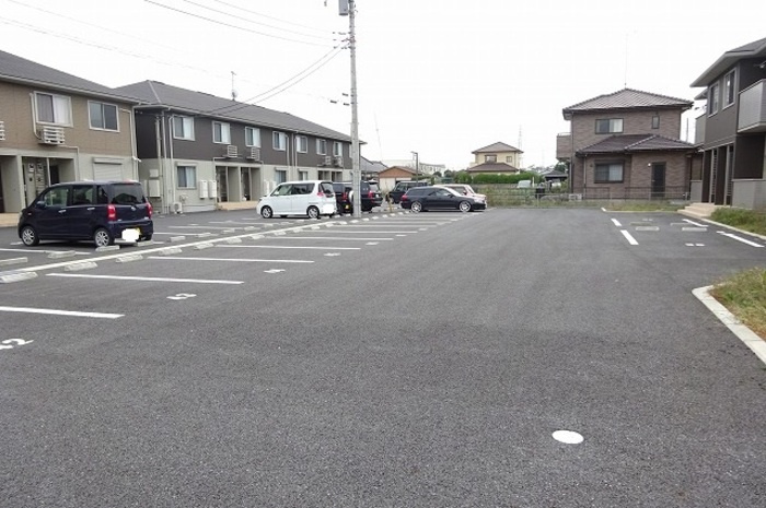 グラマードマレⅢ　Ｂの駐車場|駐車場