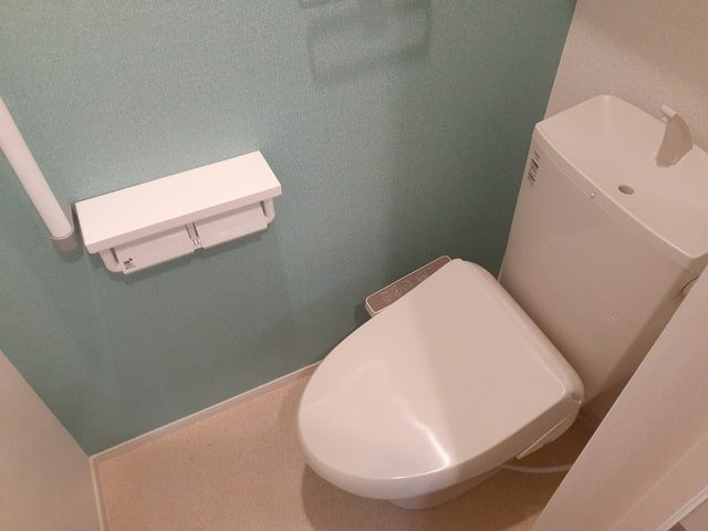 Ｌａｋｉ　Ⅱのトイレ|落ち着いた色調のトイレです