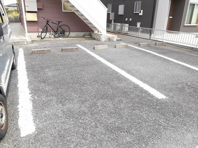 アーバンハイツの駐車場|駐車場があります