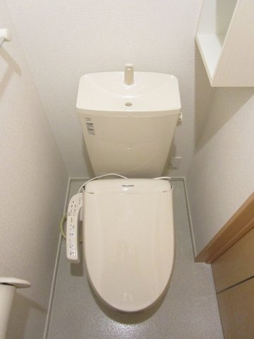 ウェルデンス友部　Ⅱのトイレ