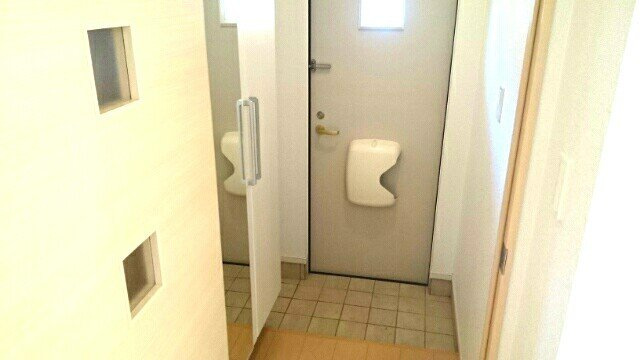 グランドパレス髙樹　Ⅲの玄関