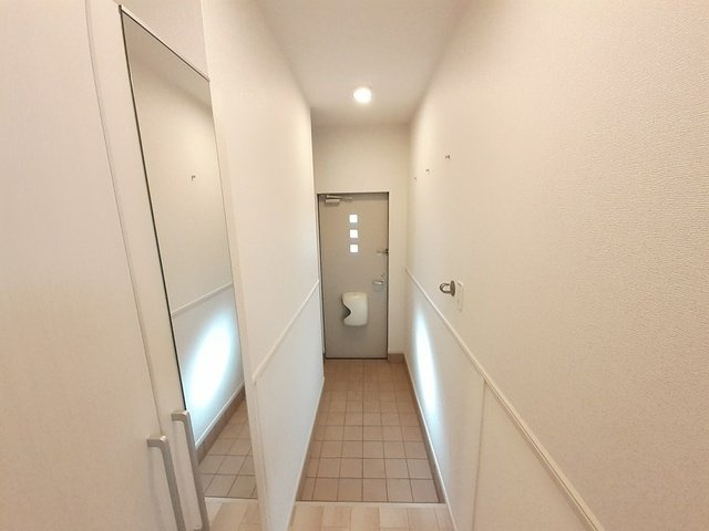 ジャルダンヴェールの玄関