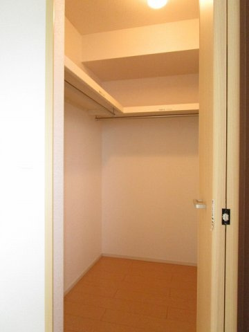 ダンデ　ライオンＢの収納