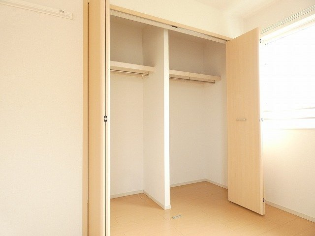 シュヴェルニーの収納