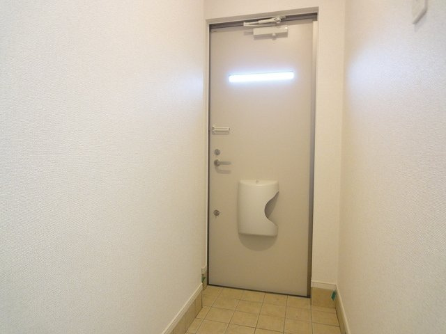 エクランの玄関