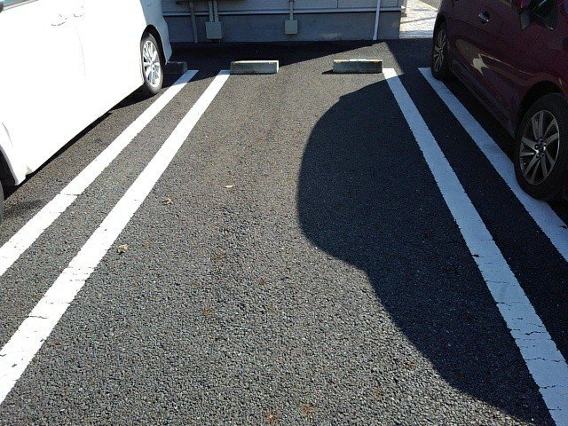 グランバレーⅡの駐車場