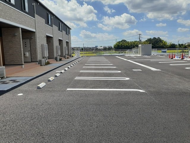 ピアヌーラ　Ｂの駐車場